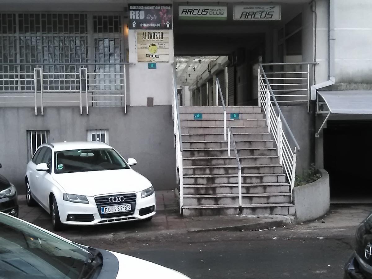 Apartment Aska Belgrád Kültér fotó